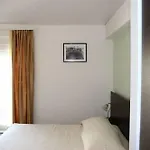 Pansion Epetium 3* Stobreč