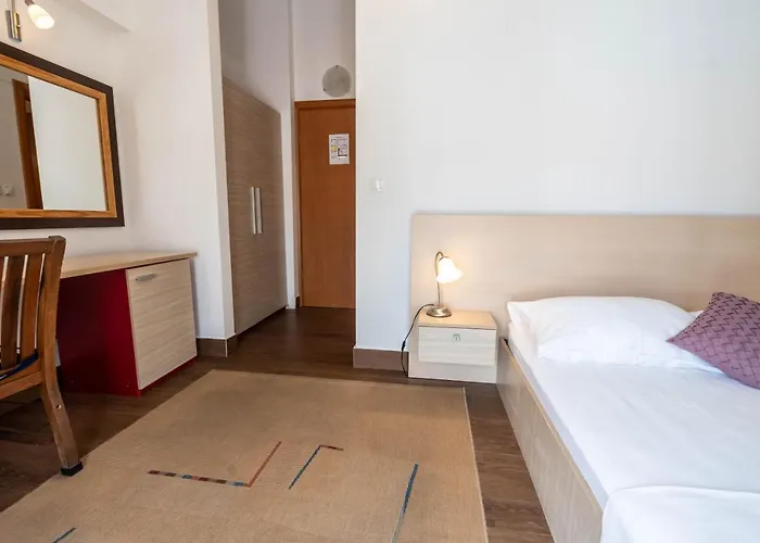 Pansion Epetium Gostinjska kuća 3*