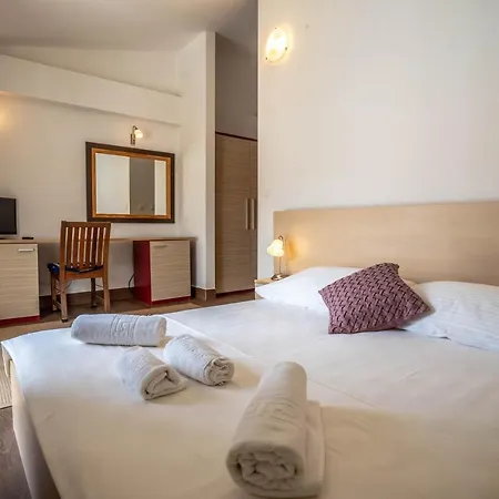 Pansion Epetium Guest house 3*