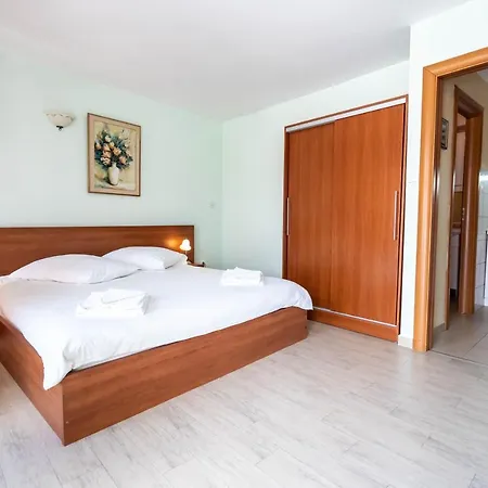 Guest house Pansion Epetium Stobrec